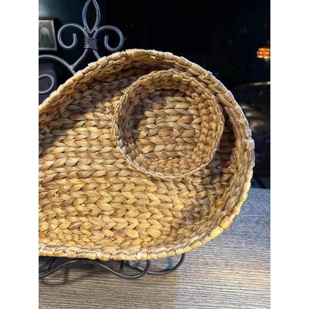 Vintage Whale Chip & Dip Tray – Banana Leaf Rattan Server, 22″ Long Coastal Déco